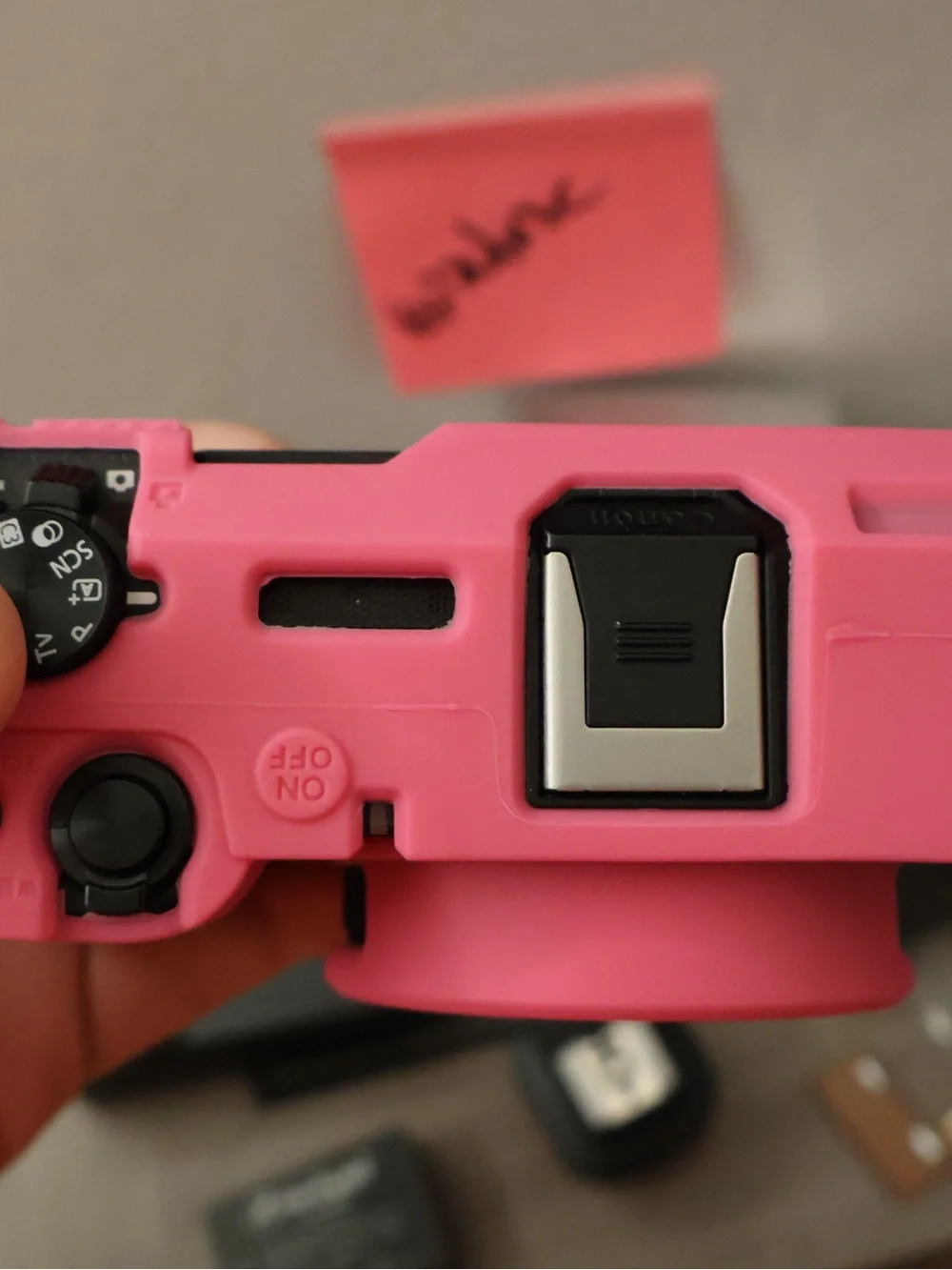 CANON POWERSHOT V1 + ACCESSORIES BUNDLE WITH BATTERY & CHARGER 💕